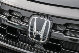 Honda Odyssey Touring Auto 2026