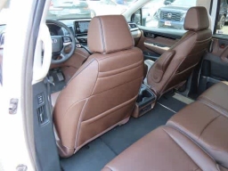 Honda Odyssey Touring Auto 2026