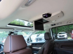 Honda Odyssey Touring Auto 2026