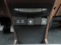 Honda Odyssey Touring Auto 2026