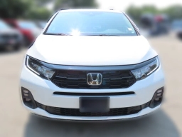 Honda Odyssey Touring Auto 2026