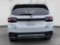 Honda Pilot Touring AWD 2026
