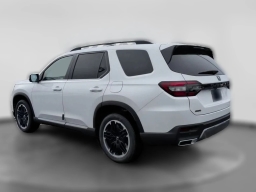 Honda Pilot Touring AWD 2026