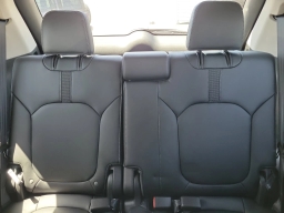Honda Pilot Touring AWD 2025