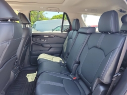 Honda Pilot Touring AWD 2025