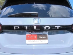 Honda Pilot Elite AWD 2026