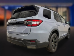Honda Pilot Black Edition AWD 2025