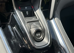 Acura RDX w/Technology Package SH-AWD 2026