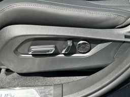 Acura RDX w/Technology Package SH-AWD 2026