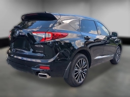 Acura RDX w/Advance Package SH-AWD 2026