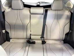Acura RDX w/Advance Package SH-AWD 2026