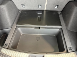 Acura RDX w/Advance Package SH-AWD 2026