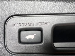 Acura MDX w/Technology Package SH-AWD 2026