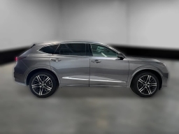 Acura MDX w/Advance Package SH-AWD 2026