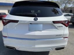 Acura MDX w/Advance Package SH-AWD 2026