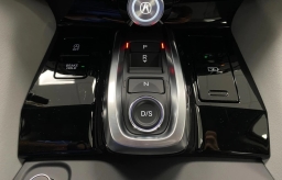 Acura MDX w/Advance Package SH-AWD 2026