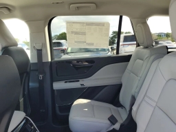 Lincoln Aviator Premiere RWD 2026