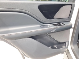 Lincoln Aviator Premiere RWD 2026