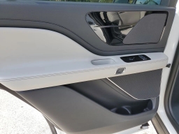 Lincoln Aviator Premiere RWD 2026