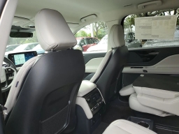Lincoln Aviator Premiere RWD 2026