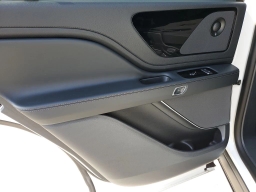 Lincoln Aviator Premiere RWD 2026