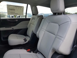 Lincoln Aviator Premiere RWD 2026
