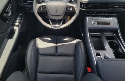 Lincoln Aviator Premiere AWD 2026