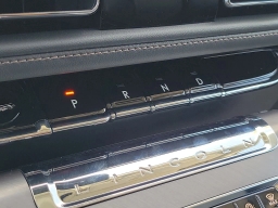 Lincoln Aviator Premiere AWD 2026