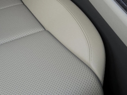 Lincoln Aviator Premiere AWD 2026