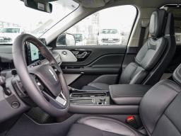 Lincoln Aviator Reserve AWD 2025