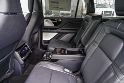 Lincoln Aviator Reserve AWD 2025