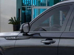 Lincoln Aviator Reserve AWD 2025