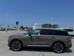 Lincoln Aviator Reserve AWD 2025
