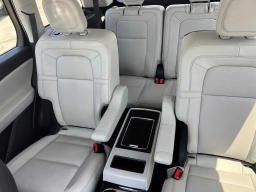 Lincoln Aviator Reserve AWD 2025