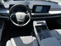 Lincoln Aviator Reserve AWD 2025