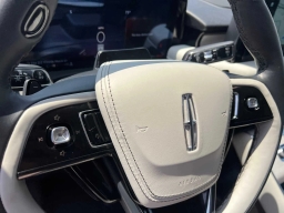 Lincoln Aviator Reserve AWD 2025