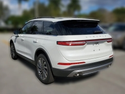 Lincoln Corsair Reserve FWD 2026