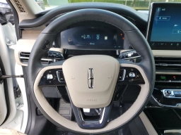 Lincoln Corsair Reserve FWD 2026