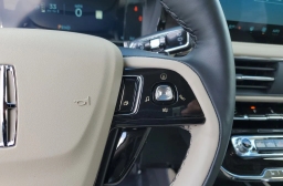 Lincoln Corsair Reserve FWD 2026