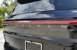Lincoln Navigator Premiere 4x4 2026