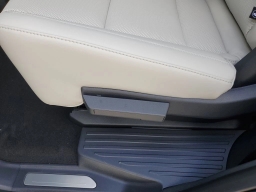 Lincoln Navigator Premiere 4x4 2026