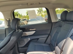 Lincoln Nautilus Reserve AWD 2025