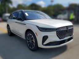 Lincoln Nautilus Reserve AWD 2025