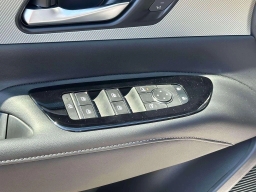 Nissan Murano AWD SL 2025