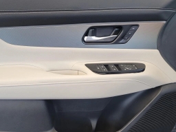 Nissan Murano SL AWD 2025