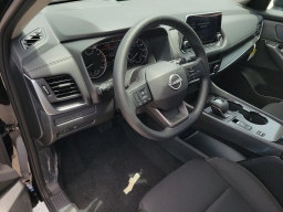 Nissan Rogue S FWD 2026