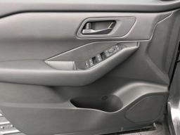 Nissan Rogue S FWD 2026