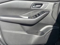 Nissan Rogue S FWD 2026