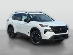 Nissan Rogue Dark Armor FWD 2026