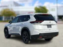Nissan Rogue SV FWD 2026